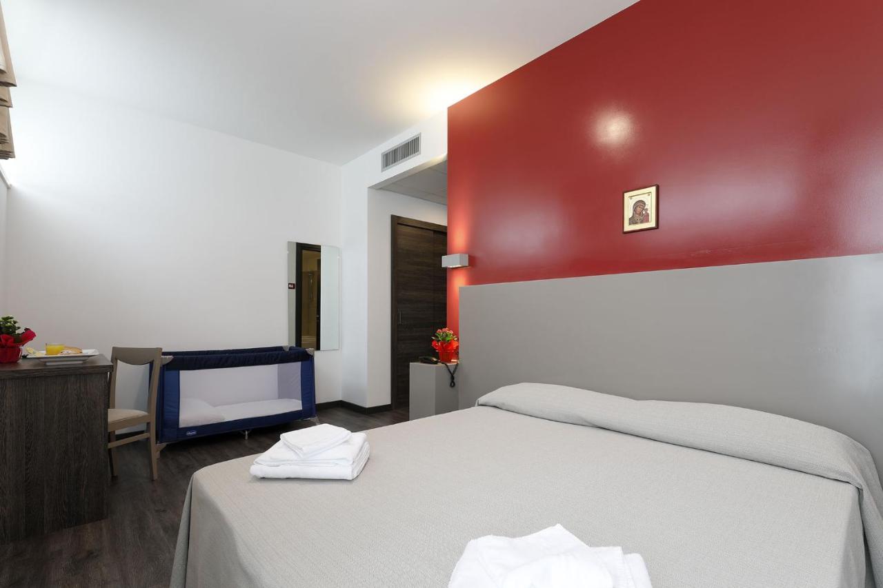 Casa Per Ferie San Juan De Avila Roma Eksteriør bilde